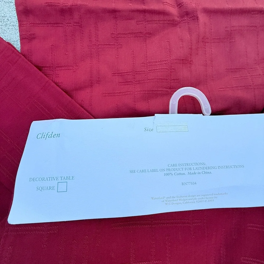 Vintage Waterford Linens Clifden Red Table Runner 16x90 8 Napkins Set Christmas
